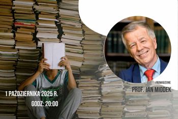 Wizerunek prelegenta prof. Jana Miodka na tle stosów książek i data spotkania 1.10.2025 r.
