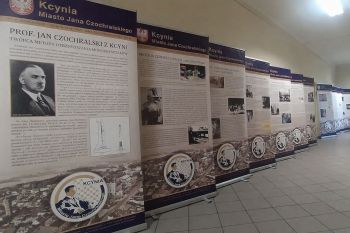 Wystawa posterowa o Janie Czochralskim, składająca się z kilkunastu plansz.