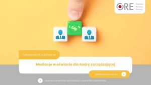 Pomiędzy klocki z piktogramami mężczyzn czyjś palec wsuwa klocek z uściskiem rąk. Baner szkolenia o mediacjach.