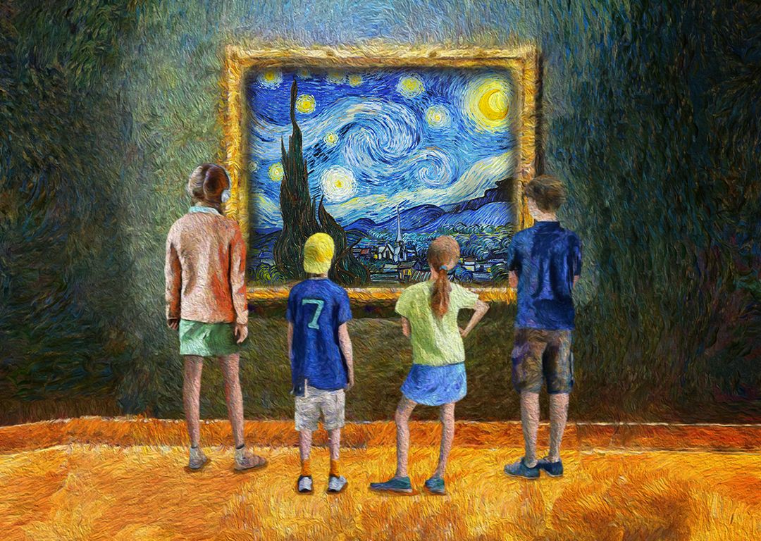 Dzieci oglądają obraz w galerii sztuki.