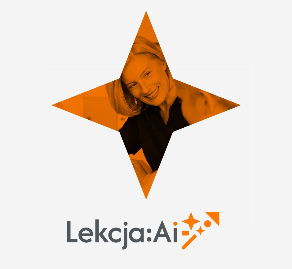 Uśmiechnięta kobieta i napis: Lekcja AI na plakacie promującym projekt.