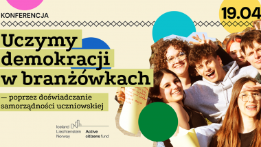 plakat z tytułem konferencji, grupa uśmiechniętej młodzieży: dziewcząt i chłopców